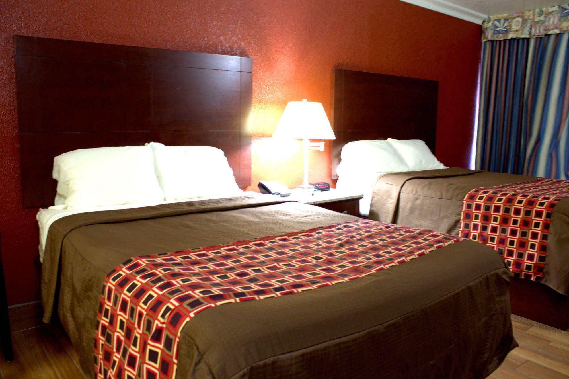 Polynesian Inn Saint Cloud Eksteriør billede