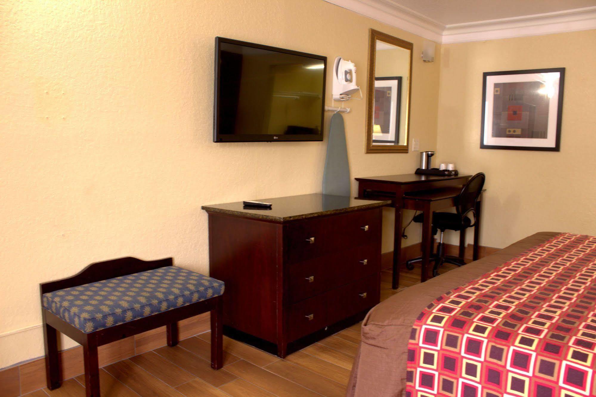 Polynesian Inn Saint Cloud Eksteriør billede